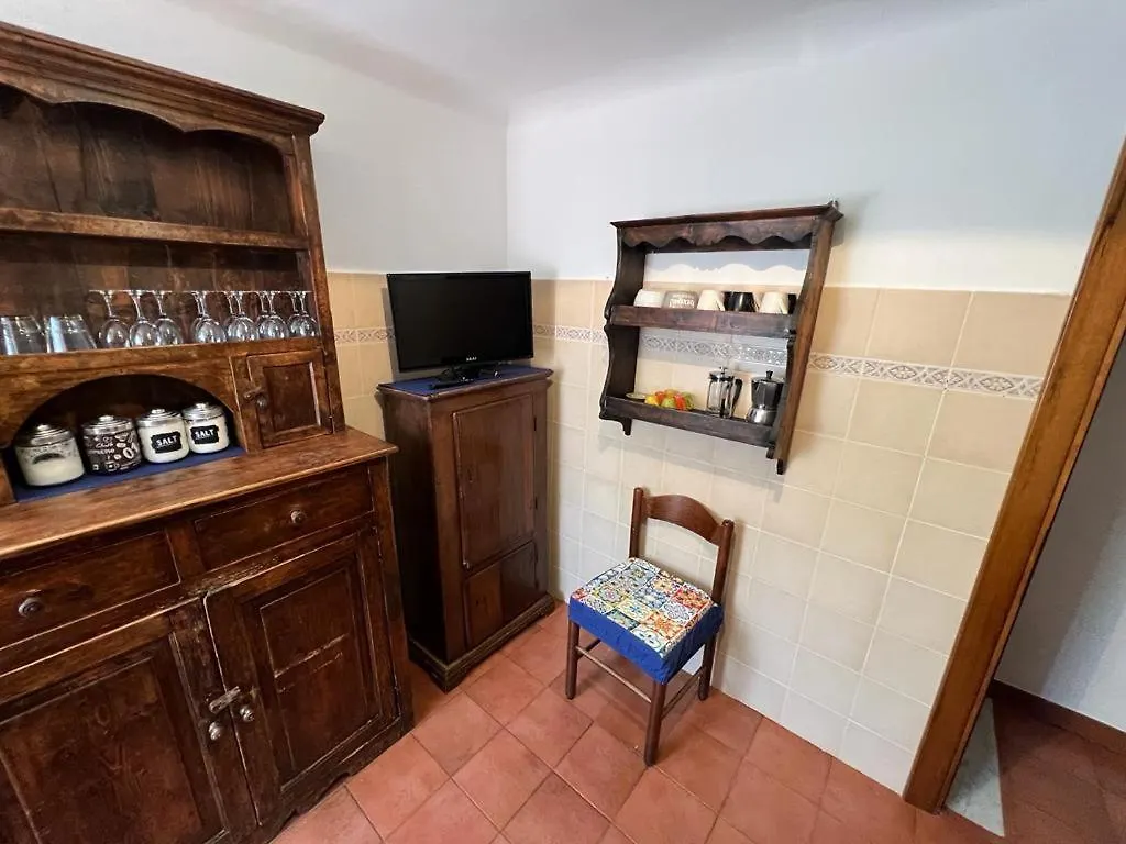 Chez Fernando Lerici Front Beach Free Parking 0*,